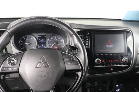 2020 Mitsubishi Outlander SEL