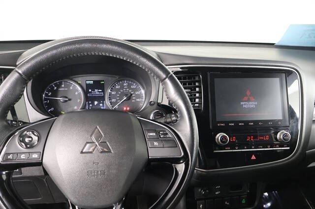 2020 Mitsubishi Outlander SEL