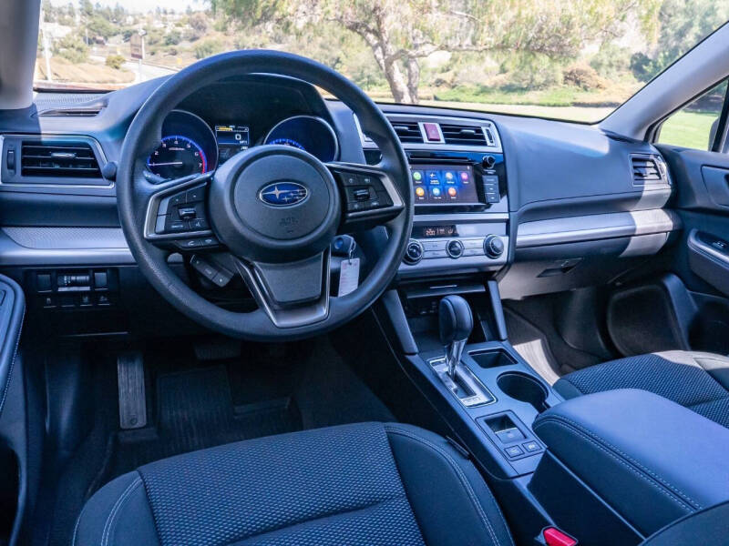 2019 Subaru Outback 2.5i