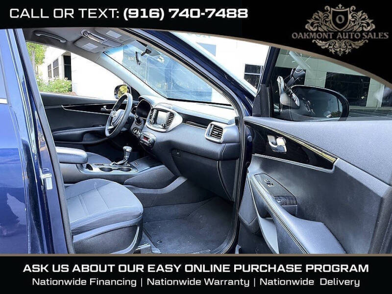 2019 Kia Sorento LX V6