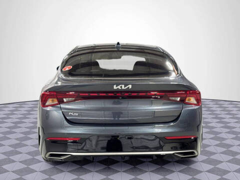 2022 Kia K5