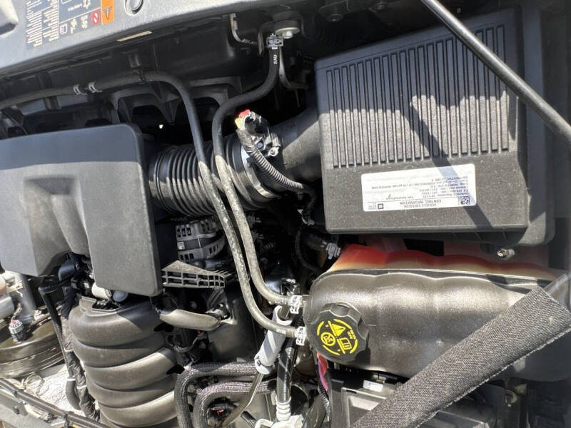 2017 Chevrolet Silverado 1500 Custom