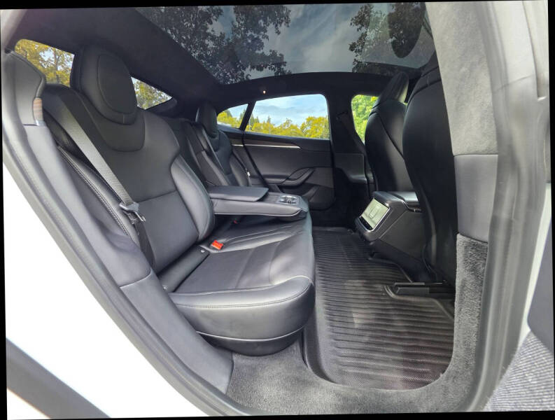 2023 Tesla Model S Standard Range