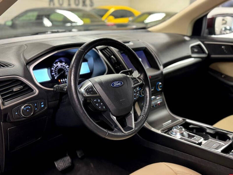 2019 Ford Edge SEL
