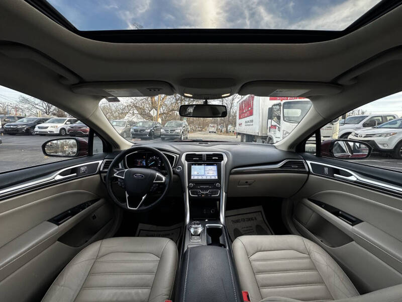 2017 Ford Fusion Hybrid SE