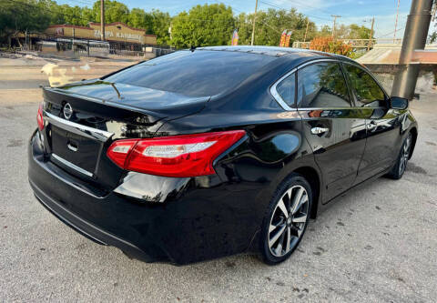 2016 Nissan Altima 2.5 SR