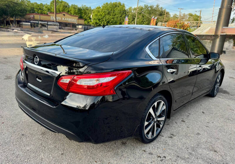 2016 Nissan Altima 2.5 SR