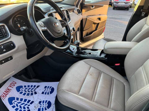 2019 Kia Sorento EX V6