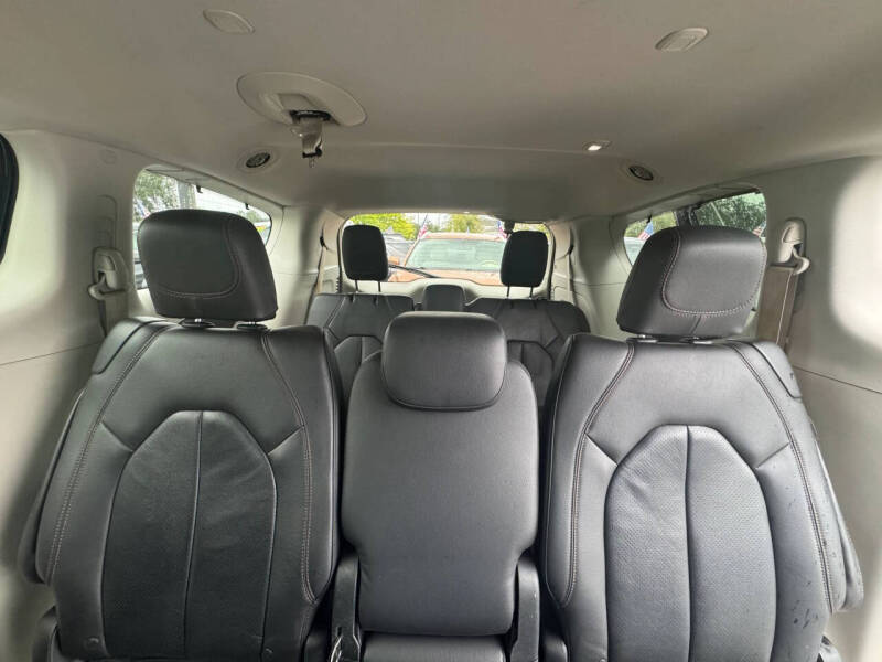 2018 Chrysler Pacifica Touring L