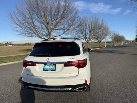 2017 Acura MDX SH-AWD w/Tech