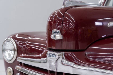 1948 Ford Super Deluxe