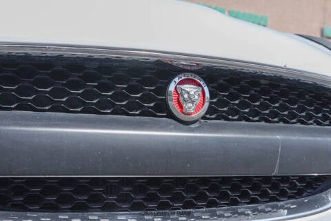 2017 Jaguar F-TYPE Premium