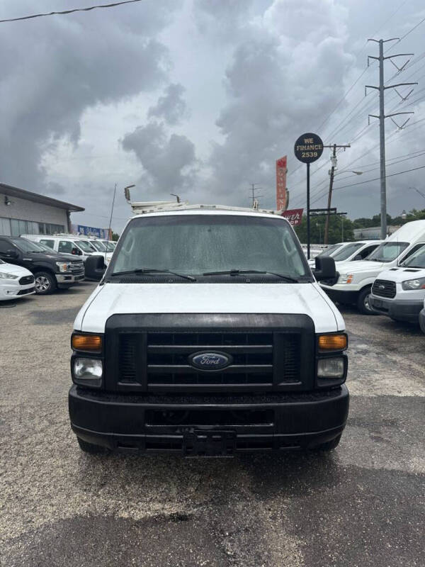 2009 Ford E-Series E-250