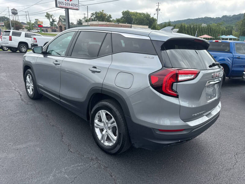 2024 GMC Terrain SLE