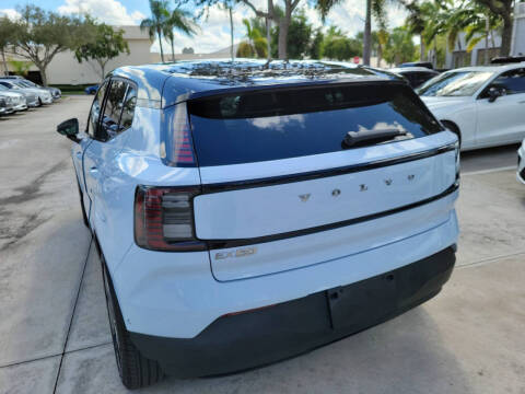 2025 Volvo EX30 Twin Ultra