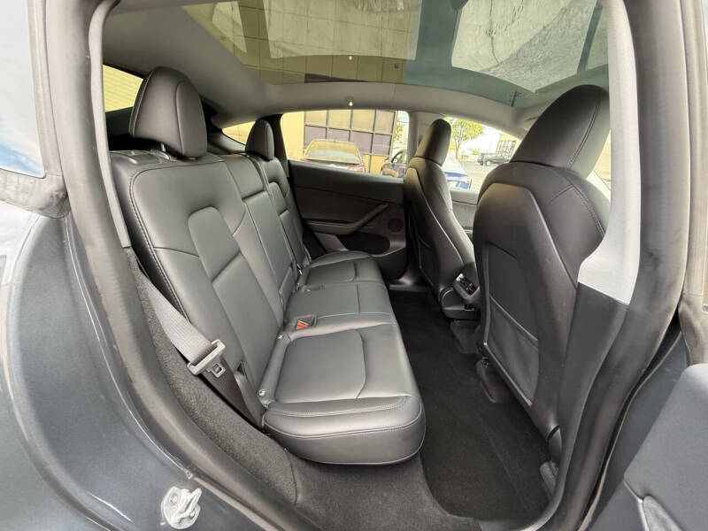 2022 Tesla Model Y Long Range