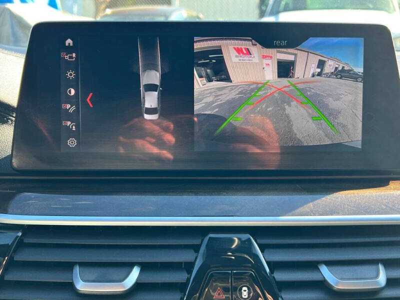 2018 BMW 5 Series 530i