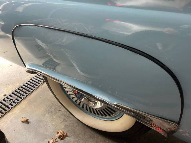 1957 Ford Thunderbird