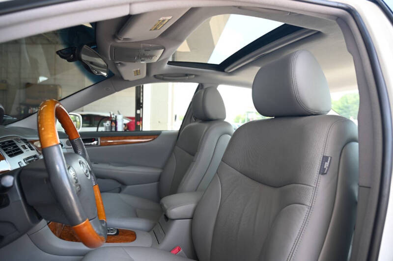 2005 Lexus ES 330