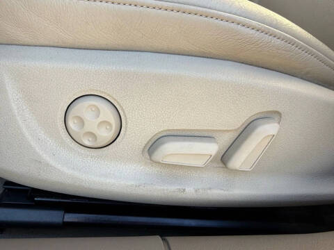 2012 Audi A4 2.0T quattro Premium