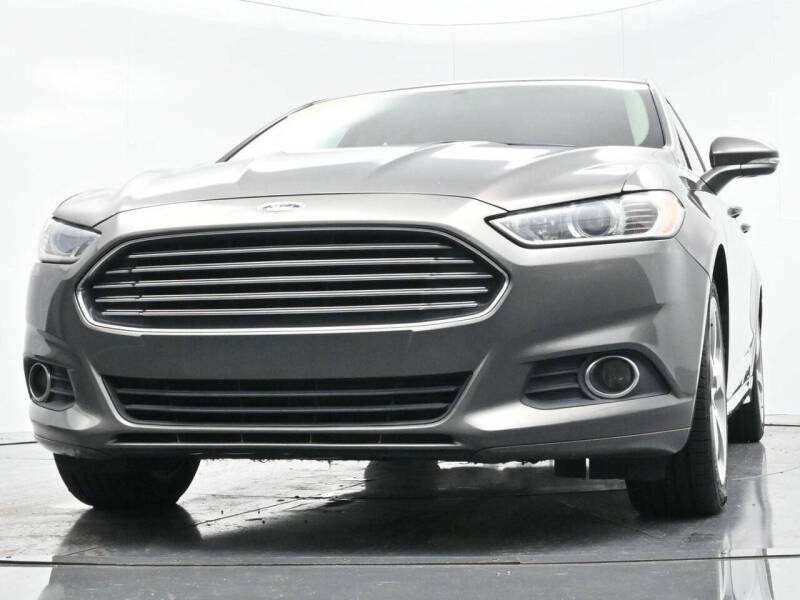 2014 Ford Fusion SE