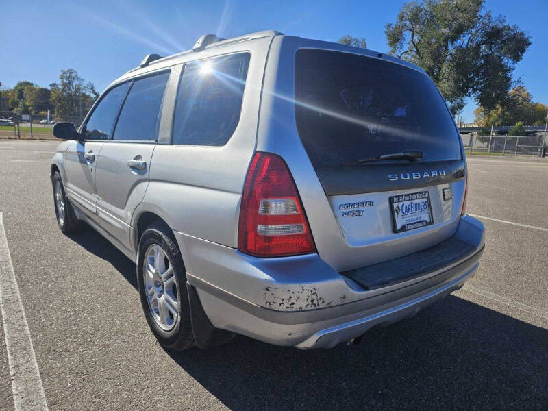 2004 Subaru Forester XT