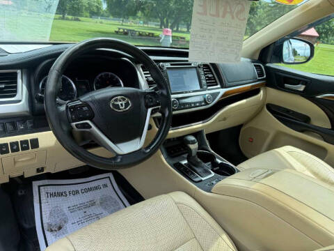 2017 Toyota Highlander