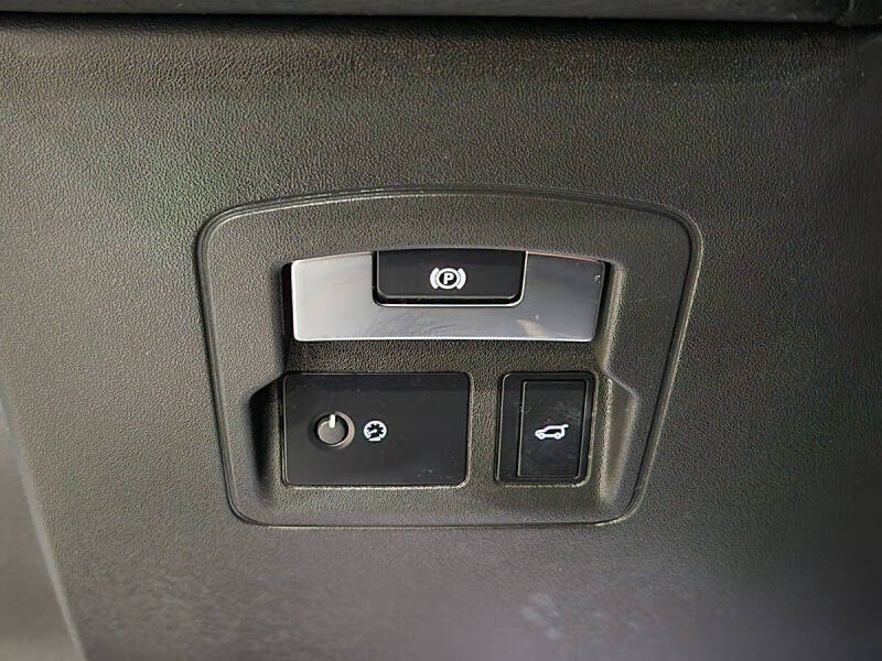 2020 Land Rover Range Rover Velar P250 R-Dynamic S