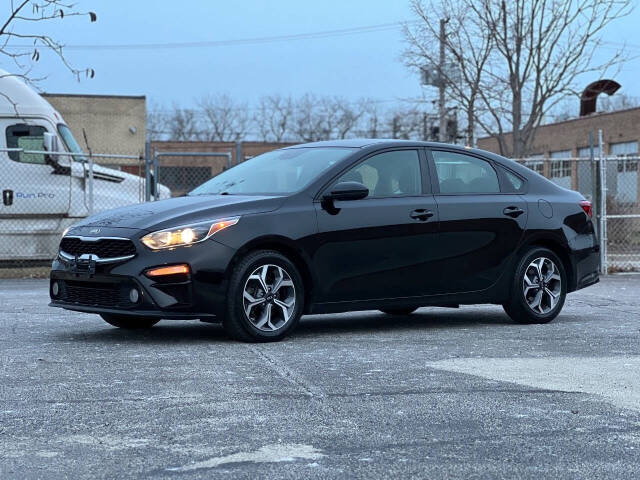 2019 Kia Forte for sale at Ideal Cars LLC in Skokie, IL