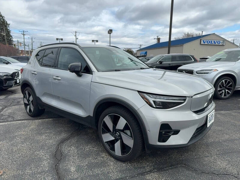 2024 Volvo XC40 Recharge Plus