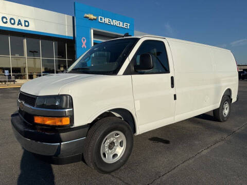2025 Chevrolet Express 2500