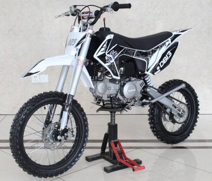 2022 EGLMOTOR A09