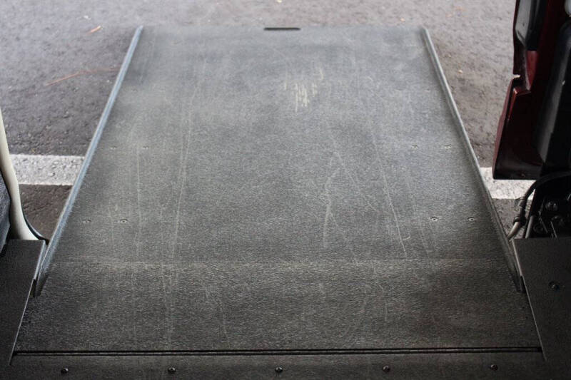 2011 Dodge Grand Caravan Crew