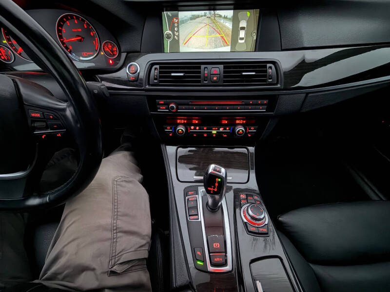 2012 BMW 5 Series 535i