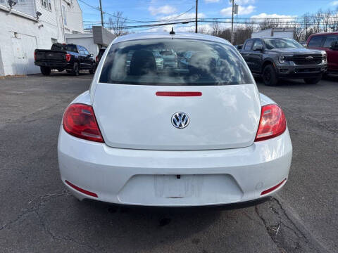 2014 Volkswagen Beetle 1.8T Entry PZEV
