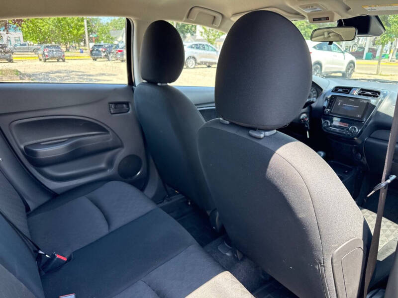 2024 Mitsubishi Mirage ES