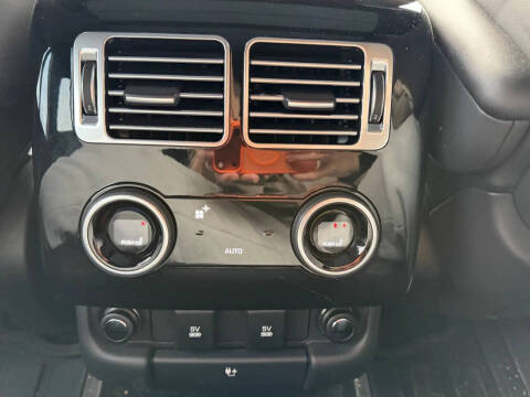 2020 Land Rover Range Rover P525 HSE