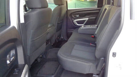 2018 Nissan Titan SV