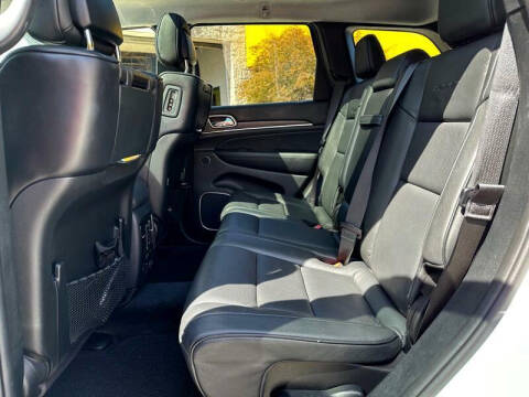 2017 Jeep Grand Cherokee Summit