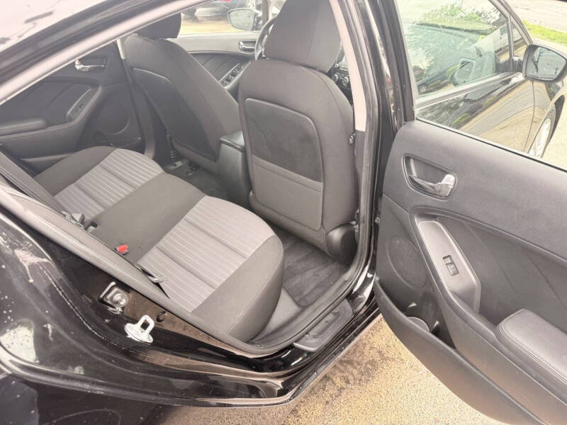 2017 Kia Forte S