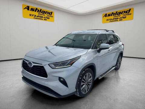 2021 Toyota Highlander Hybrid Platinum