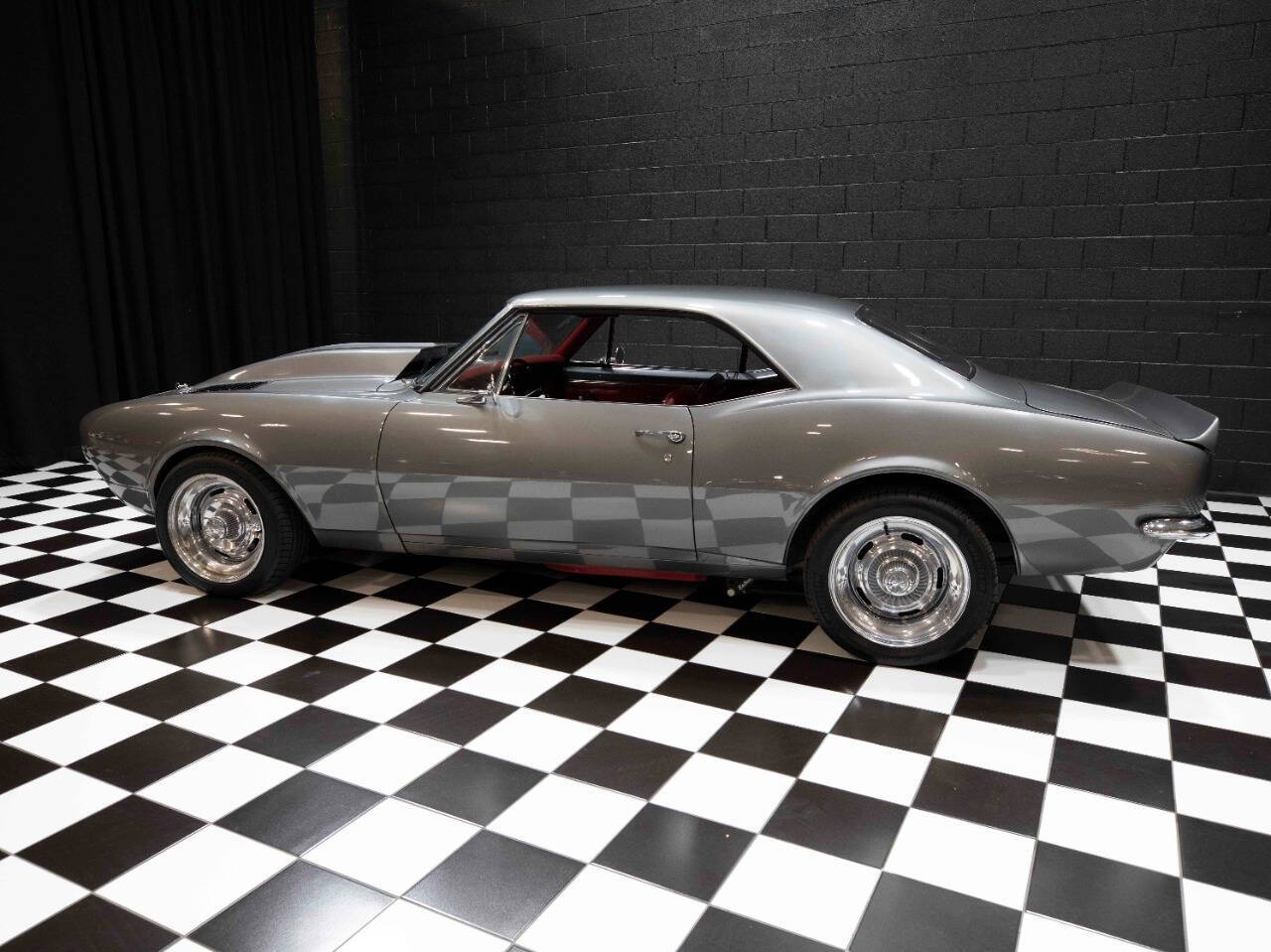 1967 Chevrolet Camaro 30