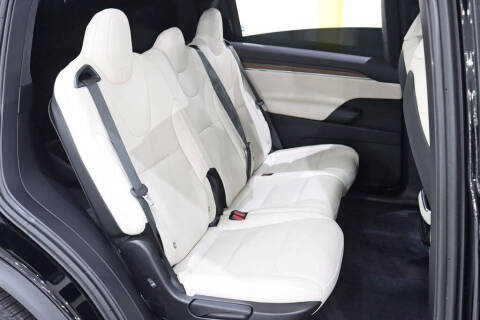 2025 Tesla Model X
