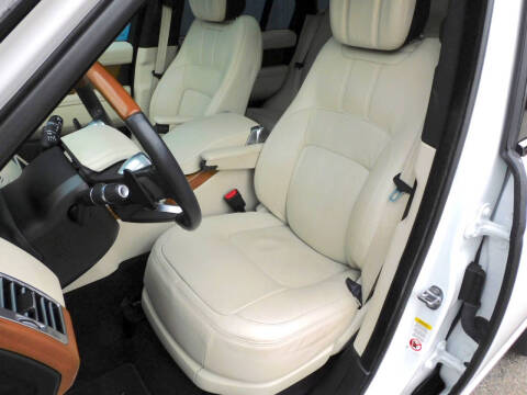 2021 Land Rover Range Rover P525 HSE Westminster Edition