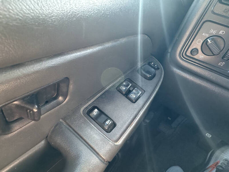 2004 GMC Sierra 1500 SLT