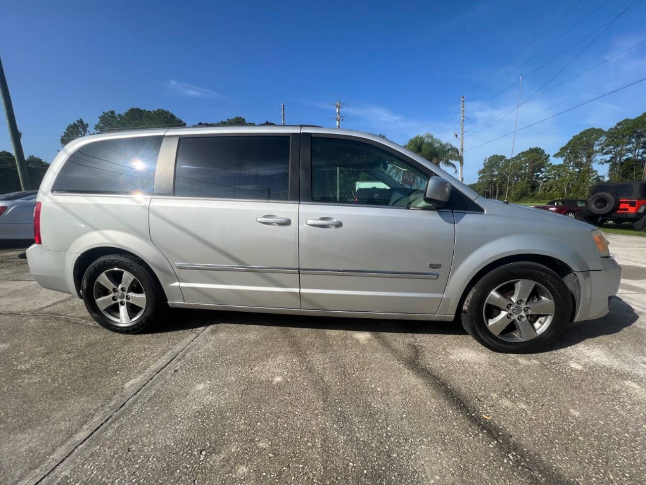 2009 Dodge Grand Caravan for sale at VASS Automotive in DeLand, FL