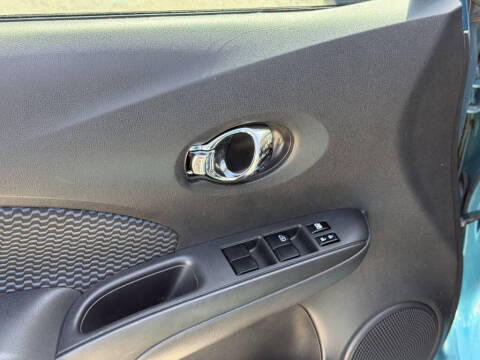 2014 Nissan Versa Note SV