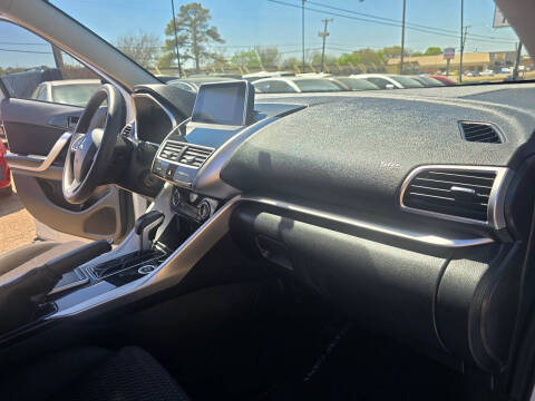 2018 Mitsubishi Eclipse Cross LE