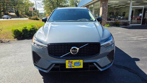2023 Volvo XC60 B5 Plus Dark Theme