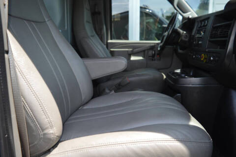 2018 Chevrolet Express 2500